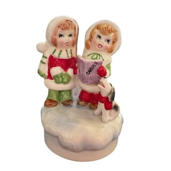 Vintage Ceramic Christmas Carolers Figurine With Dog & Lamp Post Music Box - Picture 1 of 7